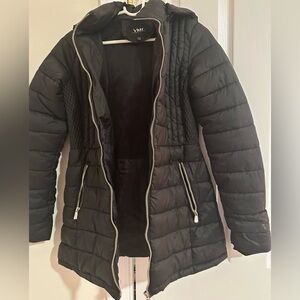 Black puffer coat‎ by YMI juniors/womens small. Longer length
